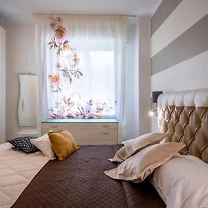 Kalbia Or Renovated, Functional, Intimate And Apartamento