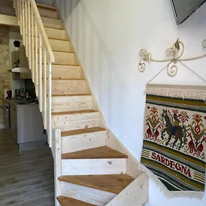 Tzia Udroni Apartamento